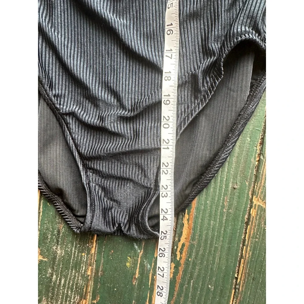Vintage Ribbed One Piece Swimsuit Black Scoop Neck Tank Style 2324